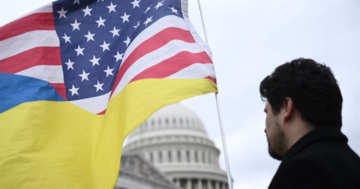 Майже 200 тисяч українців у США ризикують втратити легальний статус. Що сталось?