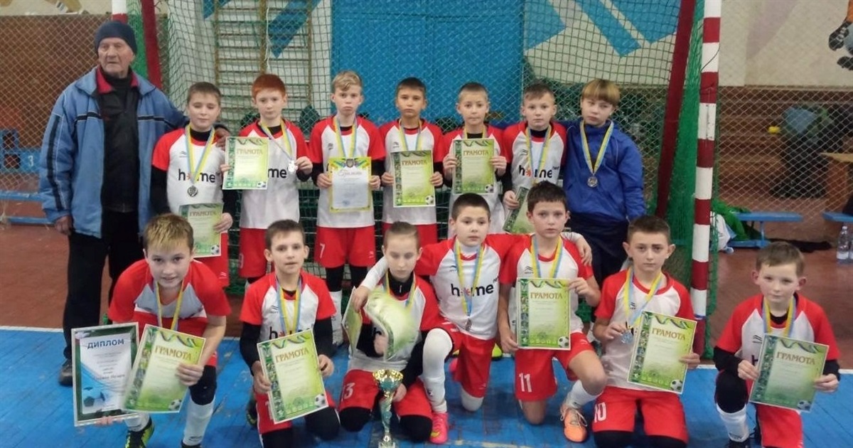 Юні футболісти зі Жмеринки вибороли срібло турніру з футзалу «Відкритий кубок Літинської громади»