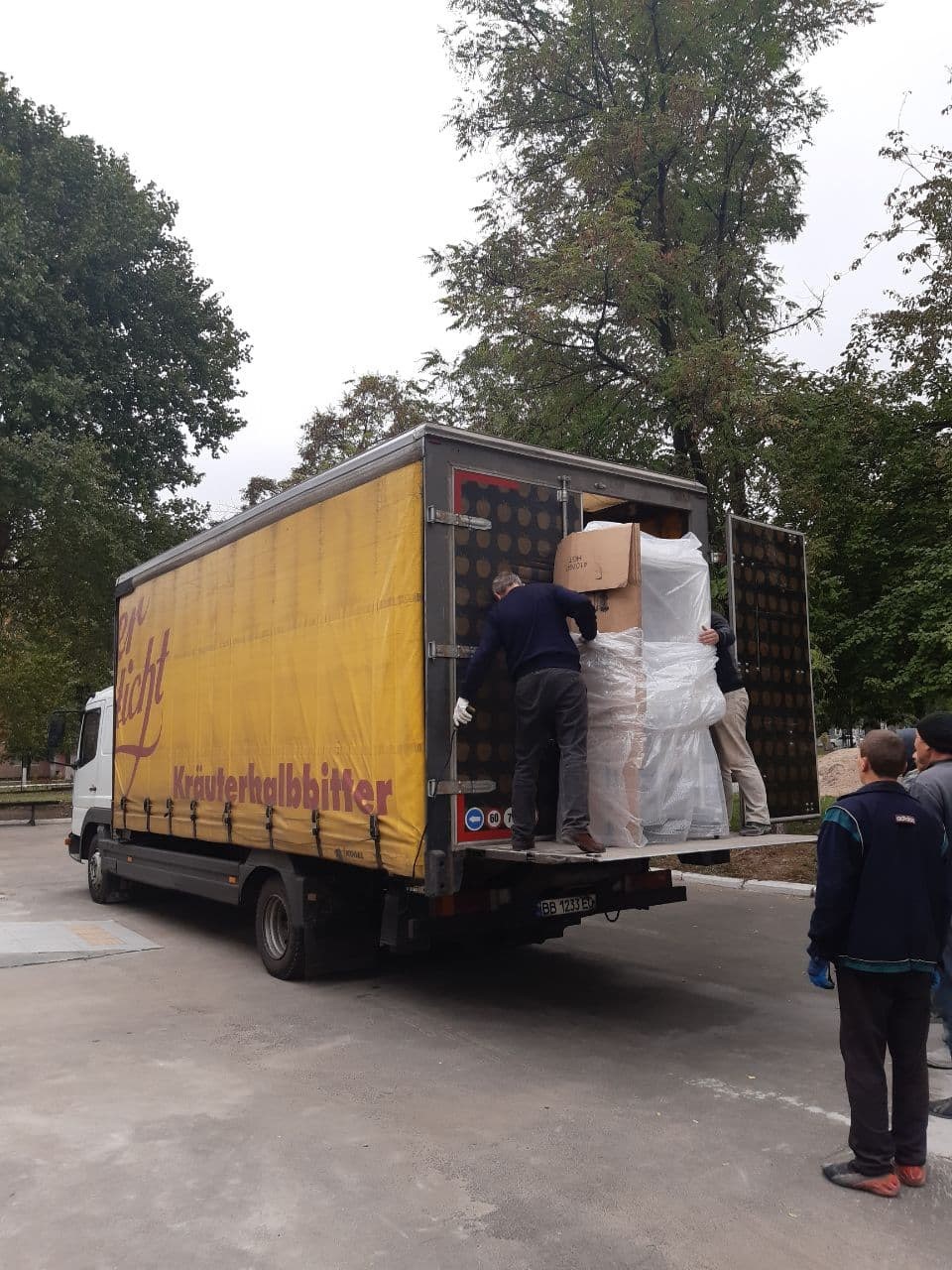 Боротьба з COVID-19: компанія «Метінвест» допомагає покровським медикам долати пандемію 