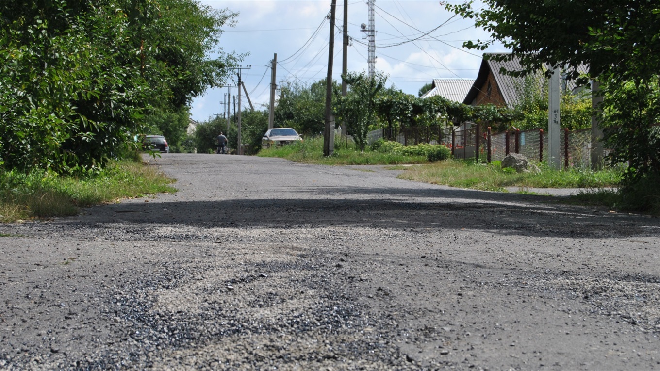 Поки ямковий, та згодом — капітальний. Які вулиці у Городку вже відремонтовані