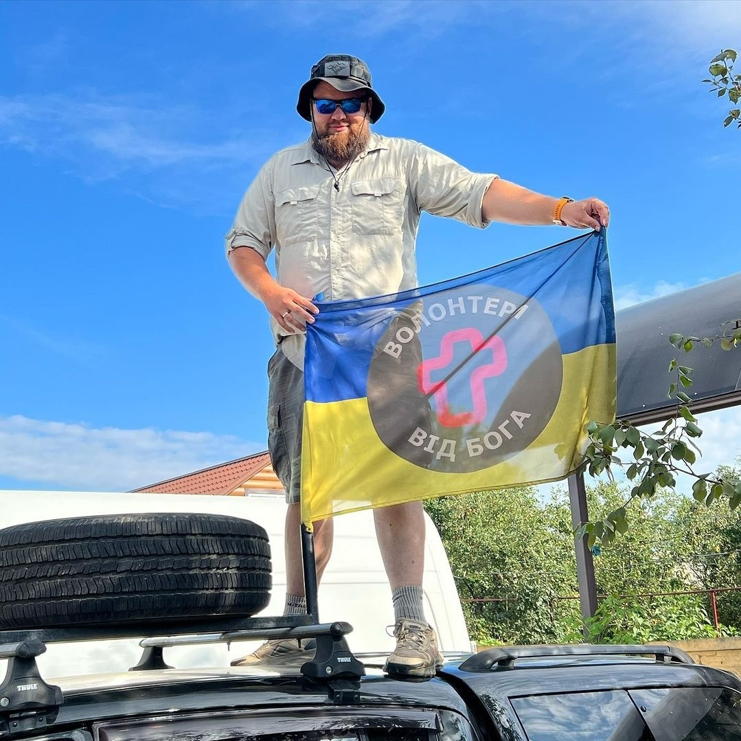 Анатолій Годун, керівник БФ "Волонтери від Бога"