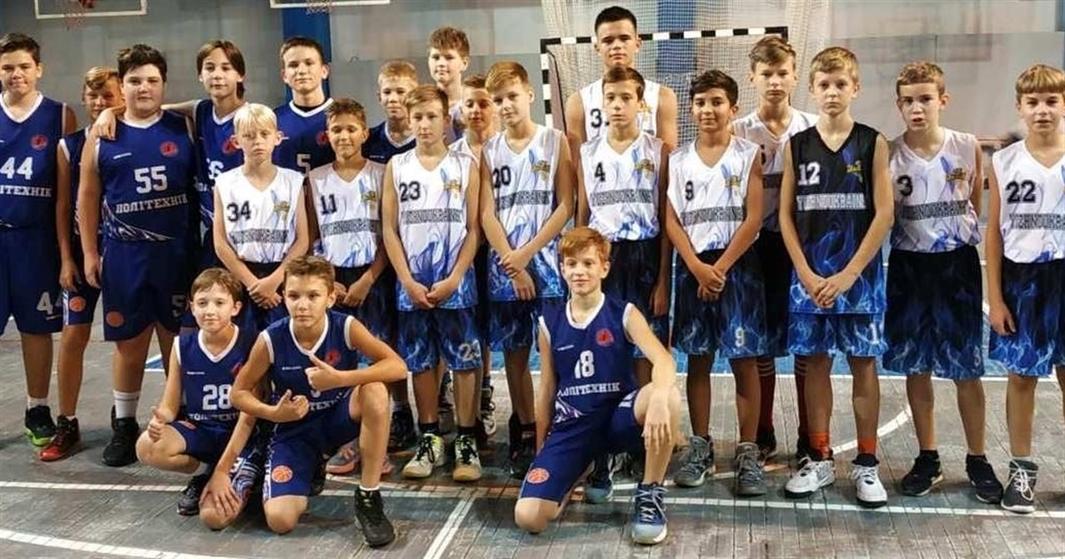 У Южноукраїнську відбувся Всеукраїнський баскетбольний турнір. Детально про результати змагань