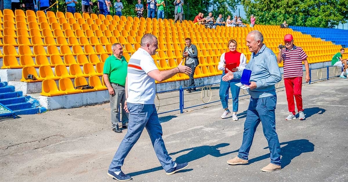 Президента ФК "Дружба" Олександра Онищенка нагородили відзнакою «За заслуги перед містом»