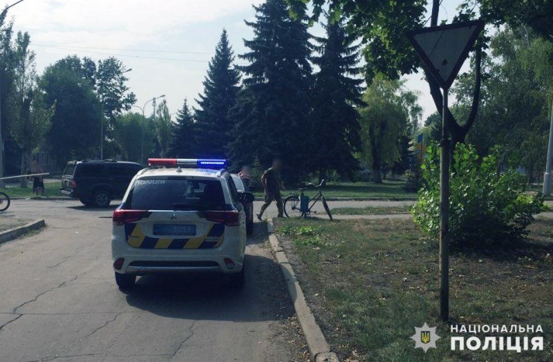 У Родинському автомобіль зіткнувся з жінкою на велосипеді 