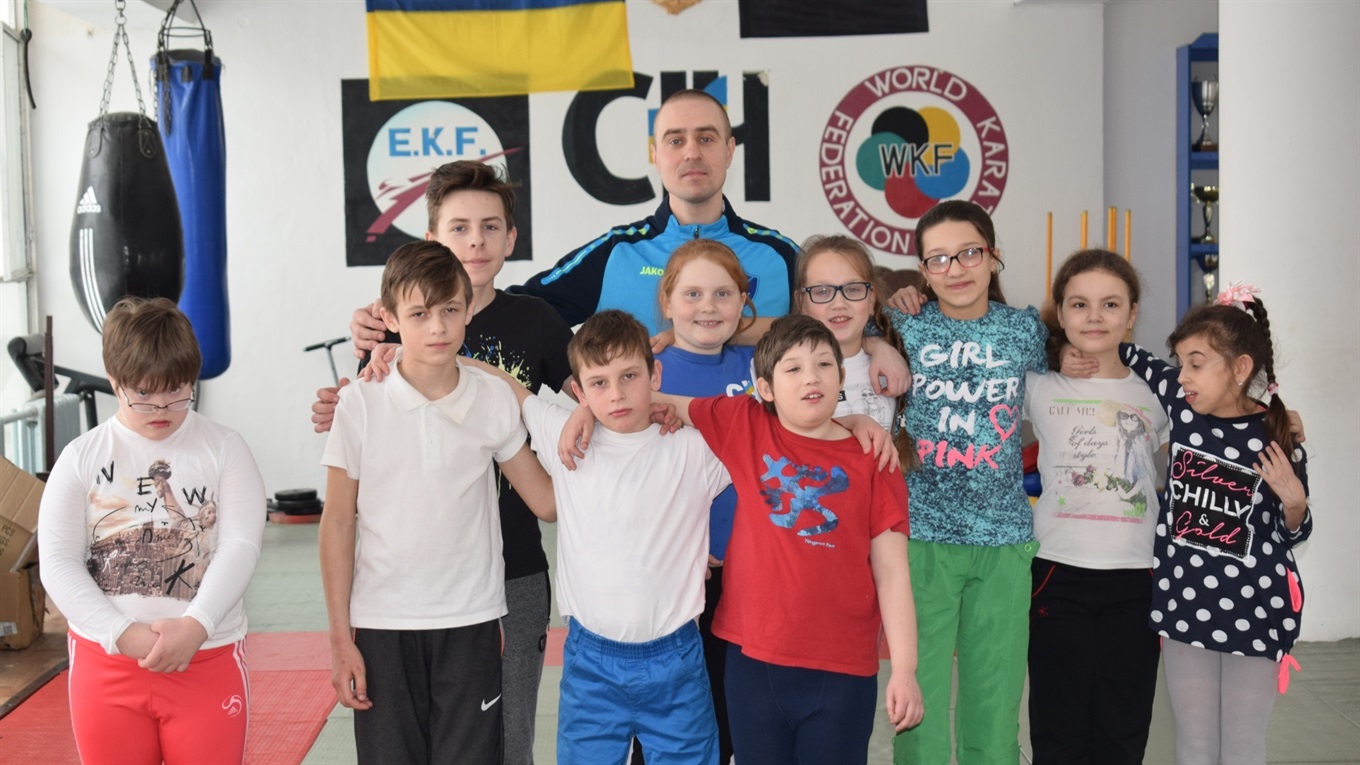 У Новограді відкрили групу карате для особливих дітей