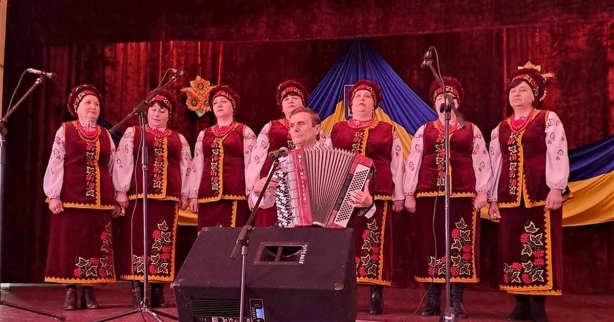 У Великій Каратулі на благодійному концерті зібрали майже 5 тисяч гривень на ЗСУ