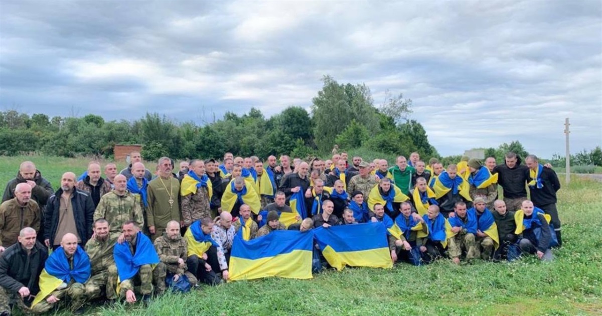 З полону росіян звільнили майже сотню наших військових. Вже відомі прізвища