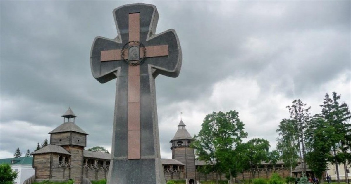 Батуринська трагедія: якщо забуваєш історію — вона повторюється