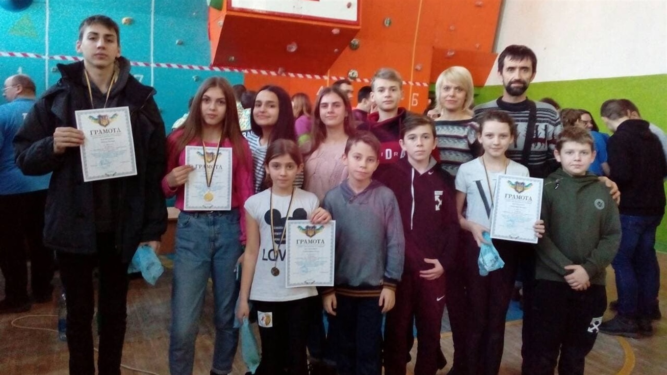 Жмеринчани привезли нагороди з обласного чемпіонату зі скелелазіння 