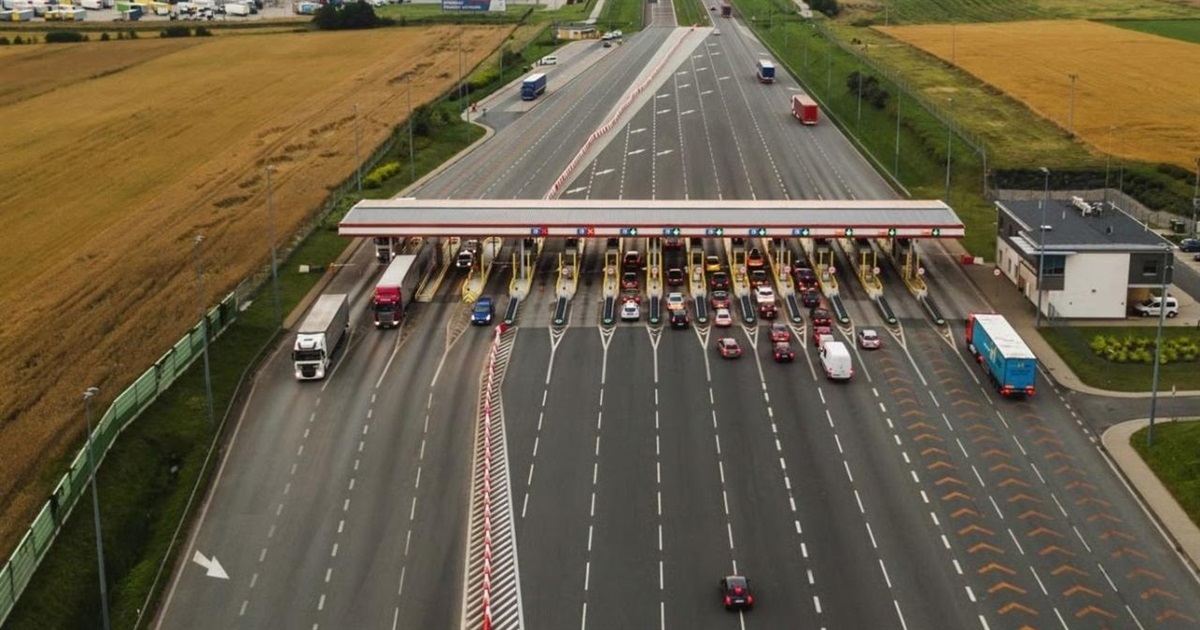 Платні дороги на трасі Київ – Чоп? Сергій Сухомлин про майбутнє українських автошляхів