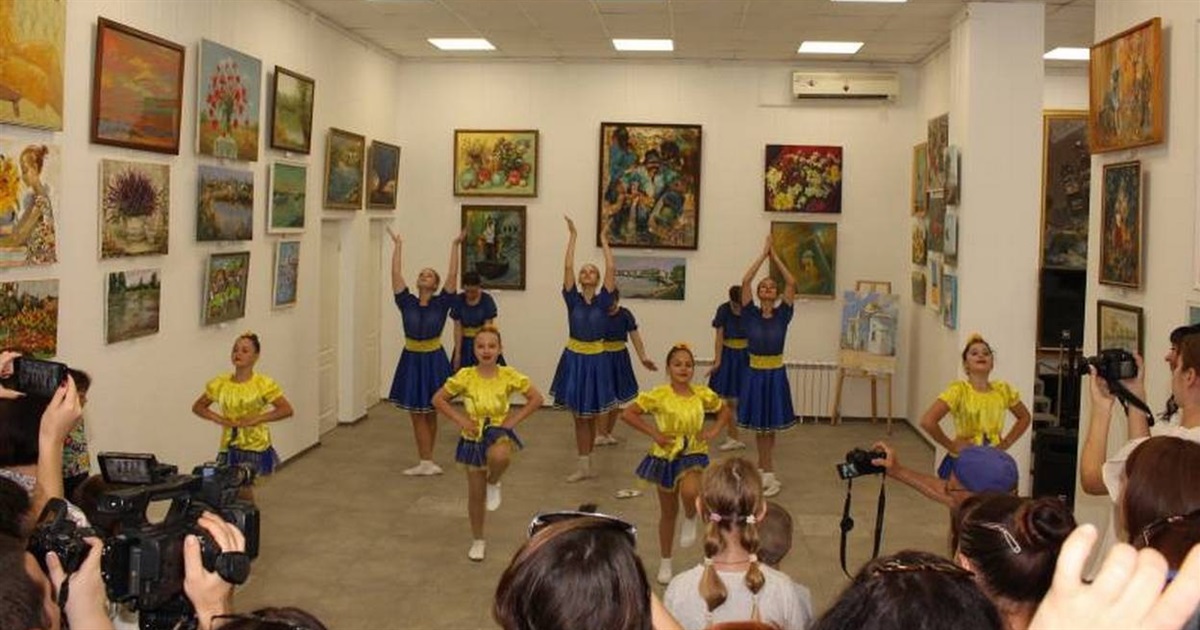 В честь Дня города в Измаильской картинной галерее открылась «Буджакская палитра»