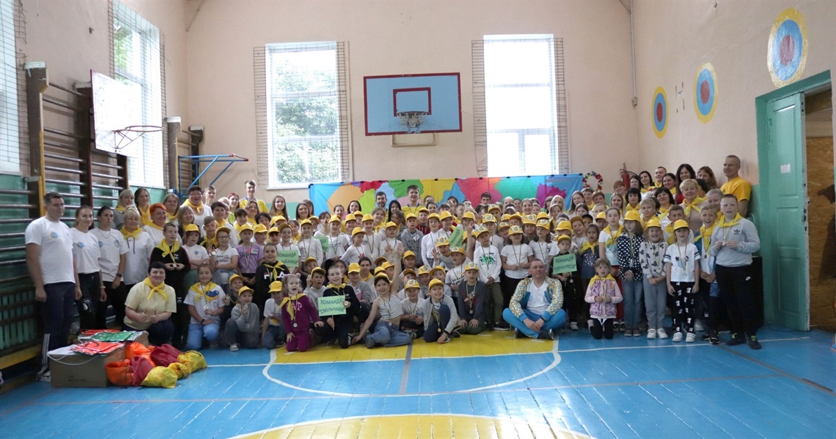 Меморандум про співпрацю та ремонт спортивної зали: спортивний фестиваль в ліцеї №5 у Жмеринці