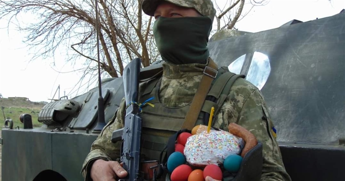 Для звягельських військових проводиться збір смаколиків до Великодня: як долучитися