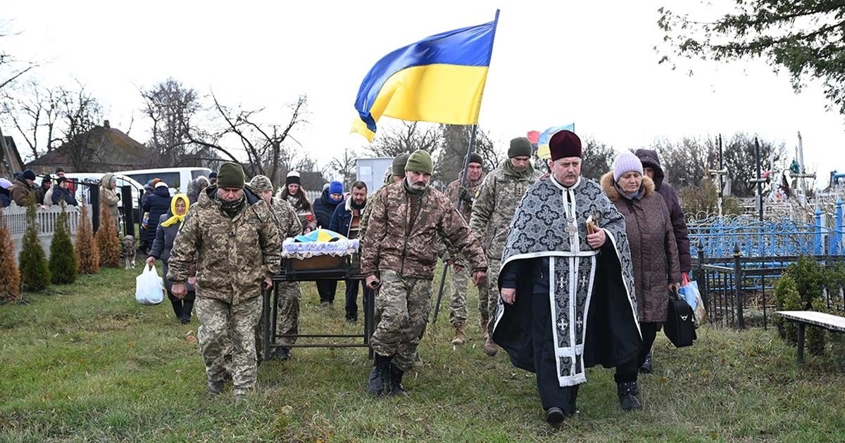 У Переселенні провели в останню путь земляка-захисника Сергія Курака