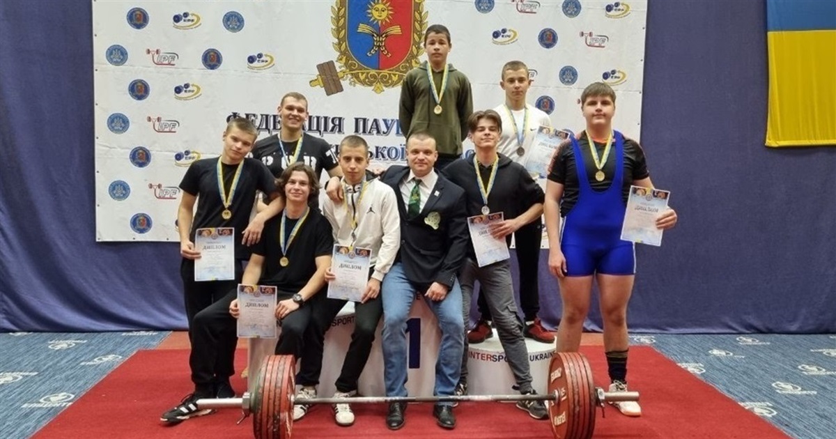 У Городку відбувся Кубок області з класичного пауерліфтингу. Скільки медалей здобули городоччани
