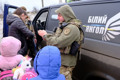 «Втретє рятуємося від війни». Із Сергіївки евакуювали сім'ю з двома дітьми
