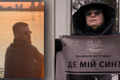 Моя місія — бути голосом свого полоненого сина. Він прощався зі мною у Маріуполі і вижив в Оленівці