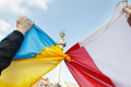 Польща надає допомогу українським біженцям останній рік. Що про це відомо