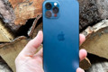 Огляд базової моделі iPhone 12