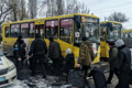 В этом телеграм-боте уже есть списки всех эвакуированных из Волновахи и Угледара. Ищите своих родных