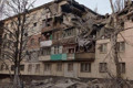 Пока говорю с вами, тут нещадно стреляют. Жительница Лисичанска о выживании под обстрелами