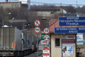 Як вивезені в Росію українці вибираються до інших країн. Пункти пропуску, маршрути та контакти