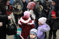 Переселенцям виплачуватимуть допомогу ще місяць. Кабмін уже виділив на це 6 мільярдів гривень