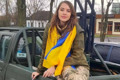 Я з армії не піду. Лілія Ярошевська із Сіверська втратила близьких на війні, нині рятує поранених