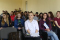 Студентам в прифронтовой зоне правительство назначило соцстипендию. Вот сколько заплатят