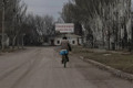Авіаудари, полювання на людей і боротьба за виживання. Що відбувається у прифронтовому Покровську