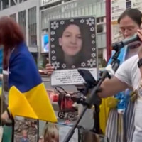 “Мріяла вивчати японську”: у Японії та Шотландії вшанували пам'ять 18-річної дівчини з Херсона