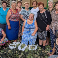 НА ПОТРЕБИ ФРОНТУ - ТИСЯЧНА СІТКА ВІД НОСІВСЬКИХ «ВЕРБІВСЬКИХ ПАВУЧКІВ»