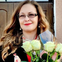 У Почаєві відкрили виставку живопису Наталії Демедюк