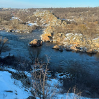 Засніжені схили та бурхливі Бузькі пороги: фотоальбом на межі зими та весни