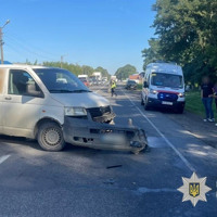 В Дубівцях автомобіль зіткнувся з мотоциклом