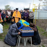 Тепер він духовний воїн на Небесах - у Слободі попрощалися із Захисником Миколою Малаховим