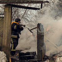 Пожежа у селі Вовна: вогонь пошкодив дах та домашні речі в житловому секторі