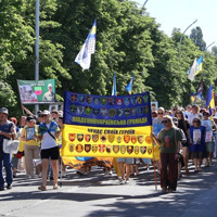 У Південноукраїнську відбулася Хода надії і пам’яті: учасники пройшлися від початку до кінця міста