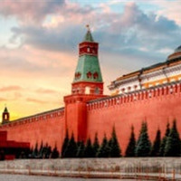 Росіянам почали відкрито пояснювати вигоду від поразки у війні з Україною