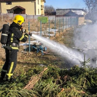 За добу на Кременеччині ліквідували дві пожежі