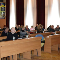 Депутати не підтримали звіт про харчування школярів у Первомайську: перевірку продовжили. Відео