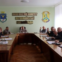 У Первомайську підняли тариф на проїзд у громадському транспорті до 16 гривень. Оновлено