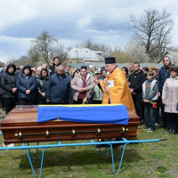 Історія любові до України, написана власною кров’ю - у Переселенні поховали воїна Вадима Юрченка