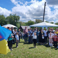 Кінні прогулянки, ярмарок і виступи собак: у Первомайську проведуть благодійне свято