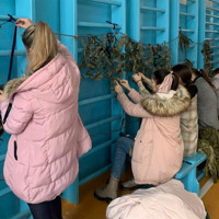 Переяславці, приєднуйтеся до плетіння маскувальних сіток!