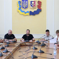 На Хмельниччині напрацьовують єдину систему підтримки ветеранів та їхніх родин
