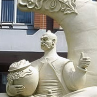 Де встановлений пам’ятник Варенику?