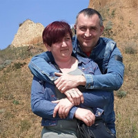 «Херсон вистоїть»: історія родини Будаків, яка живе й допомагає під обстрілами