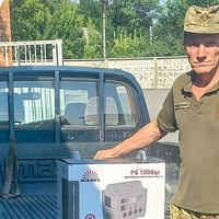 Зарядна станція для військових від фермерів і підприємців Кагарличчини