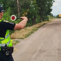 На Миколаївщині через спеку обмежують рух вантажівок: де облаштували майданчики для відстою